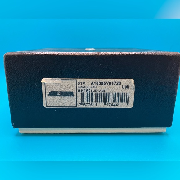 CHANEL 01P ADJUSTABLE DENIM CUFF BRACELET AURORA CRYSTAL CC w/COA Full I… - Picture 9 of 11